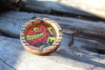 Skateboard graphic ashtray